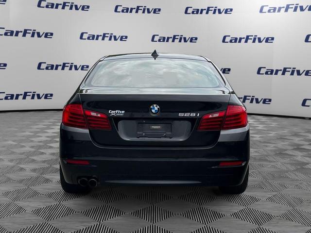 Photo of 2015 Black Sapphire Metallic BMW 528