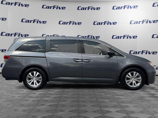 Photo of 2016 Gray Honda Odyssey