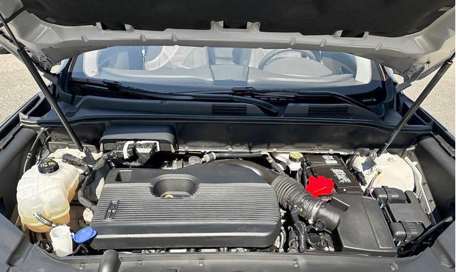 Photo of 2020 Silver Lincoln Nautilus