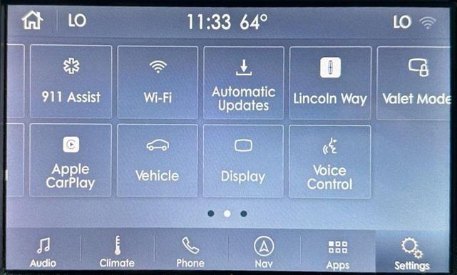 Photo of 2020 Silver Lincoln Nautilus