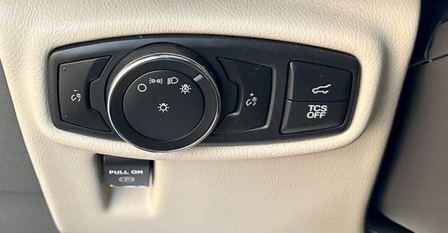 Photo of 2020 Silver Lincoln Nautilus