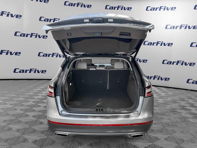 Photo of 2020 Silver Lincoln Nautilus