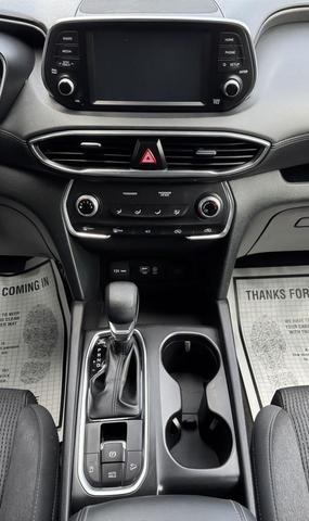 Photo of 2020 Shimmering Silver Pearl Hyundai SANTA FE