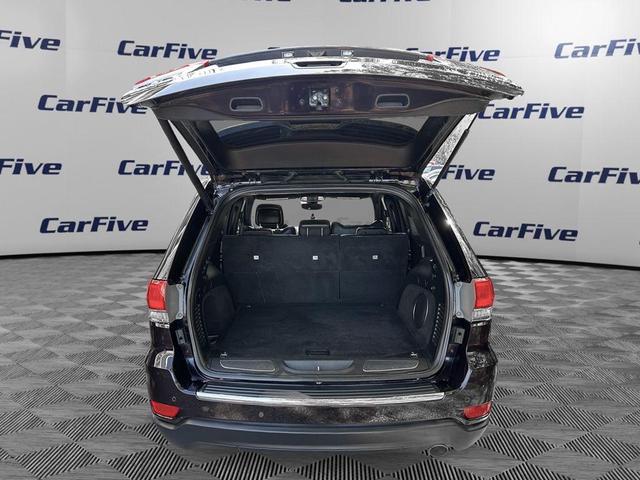 Photo of 2019 Sangria Metallic Clearcoat Jeep Grand Cherokee