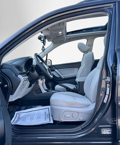 Photo of 2015 Dark Gray Metallic Subaru Forester