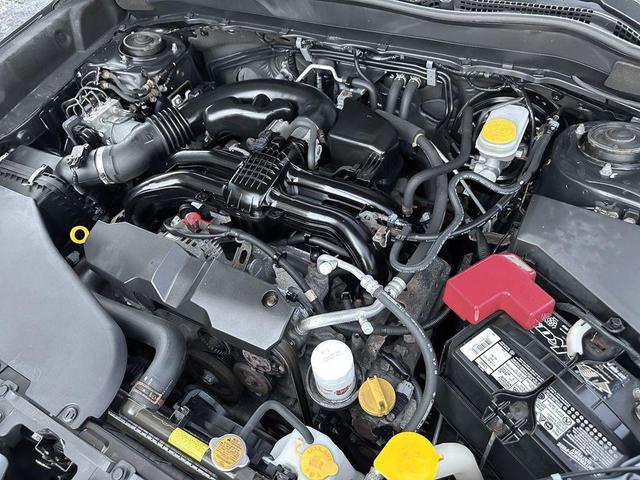 Photo of 2015 Dark Gray Metallic Subaru Forester