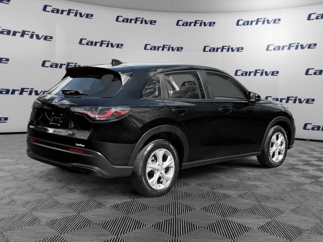 Photo of 2023 Black Honda HR-V