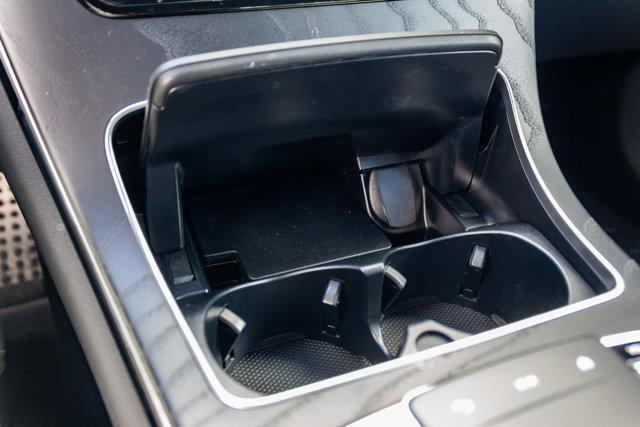 Photo of 2022 MANUFAKTUR Diamond White Metallic Mercedes-Benz AMG GLC 43