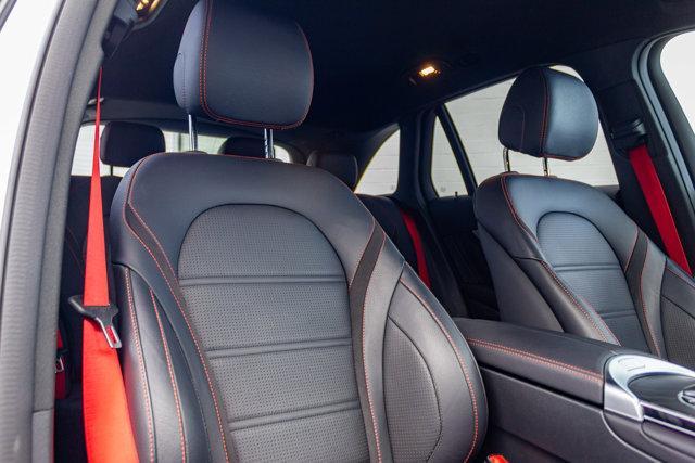 Photo of 2022 MANUFAKTUR Diamond White Metallic Mercedes-Benz AMG GLC 43