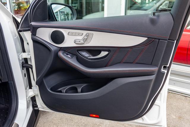 Photo of 2022 MANUFAKTUR Diamond White Metallic Mercedes-Benz AMG GLC 43