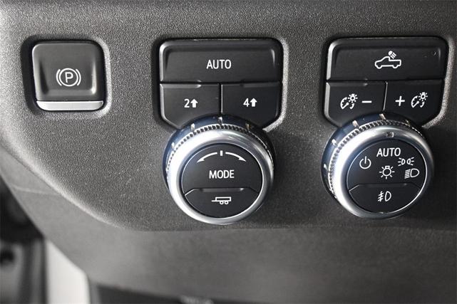Photo of 2022 Quicksilver Metallic GMC Sierra 1500