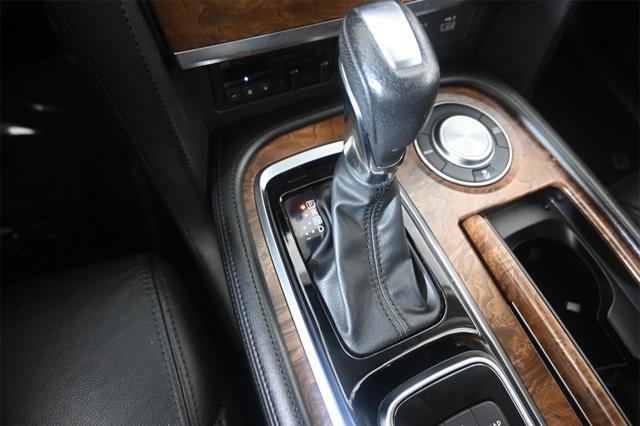 Photo of 2022 Mocha Almond Pearl Nissan Armada