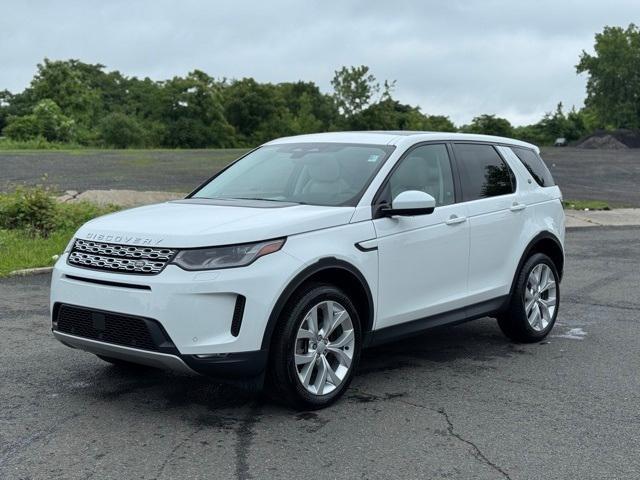 Photo of 2022 Fuji White Land Rover Discovery Sport
