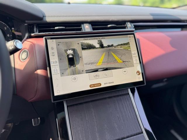 Photo of 2026 Varesine Blue Land Rover Range Rover Velar