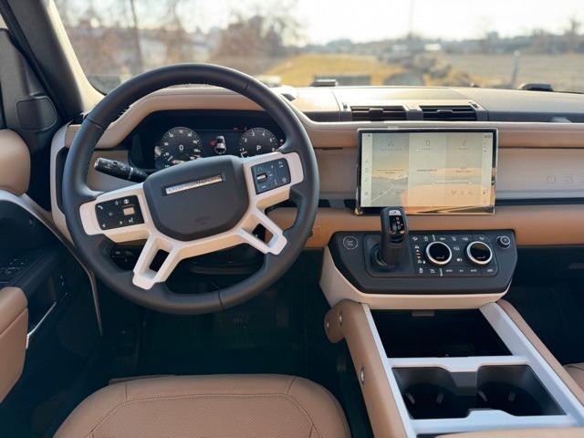Photo of 2025 Fuji White Land Rover Defender