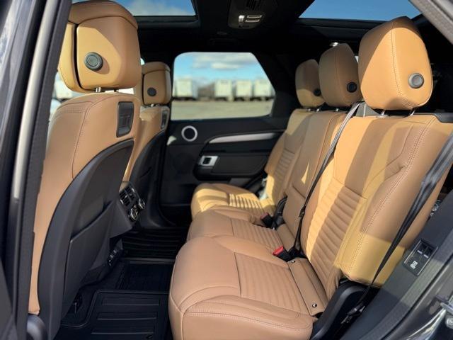 Photo of 2025 Carpathian Grey Land Rover Discovery