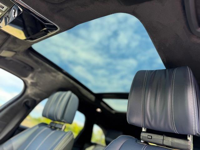 Photo of 2023 Santorini Black Land Rover Range Rover Velar
