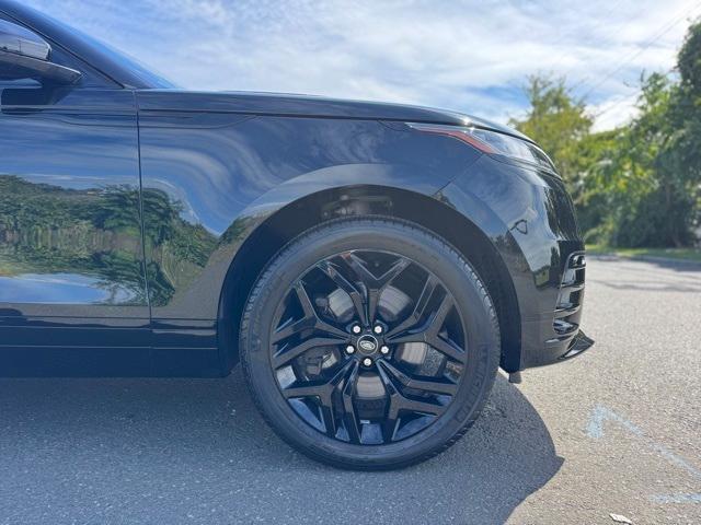 Photo of 2023 Santorini Black Land Rover Range Rover Velar