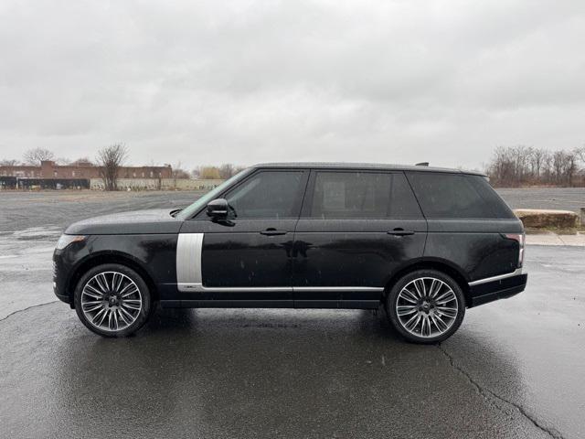Photo of 2020 Santorini Black Land Rover Range Rover
