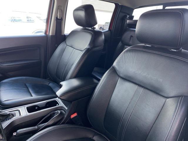 Photo of 2019 Hot Pepper Red Metallic Tinted Clearcoat Ford Ranger