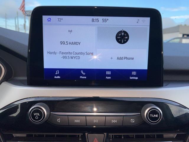 Photo of 2022 Agate Black Metallic Ford Escape