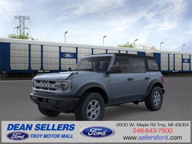 Photo of 2025 Azure Gray Metallic Tri-Coat Ford Bronco