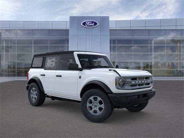 Photo of 2025 Oxford White Ford Bronco