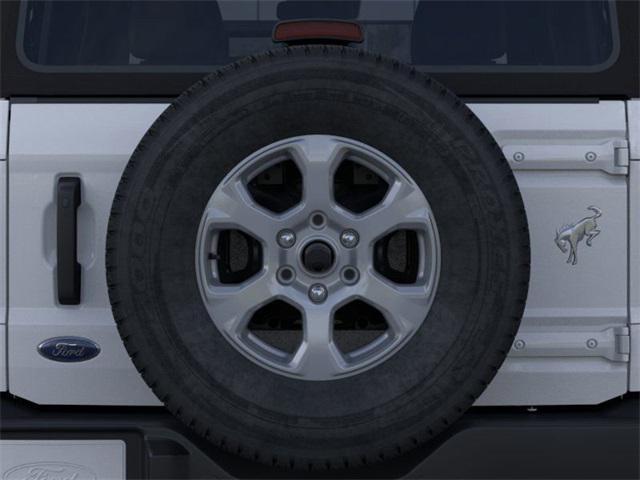 Photo of 2025 Oxford White Ford Bronco