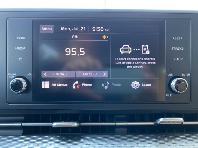 Photo of 2022 Snow White Pearl Kia Carnival