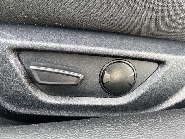 Photo of 2022 Shadow Black Ford Mustang