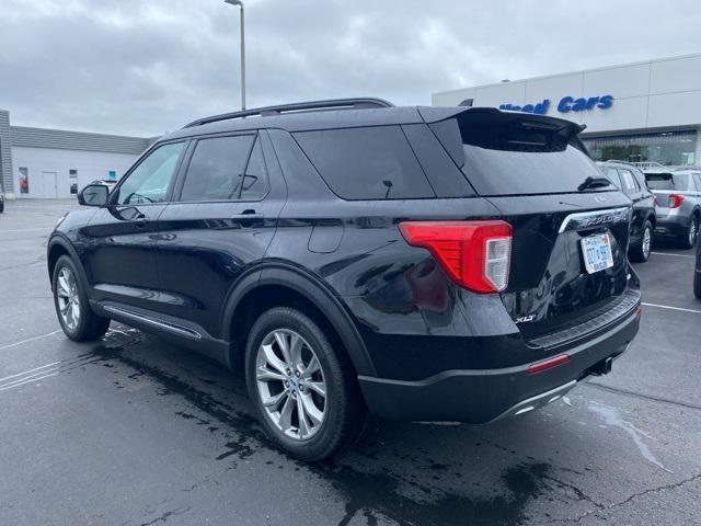 Photo of 2023 Agate Black Metallic Ford Explorer