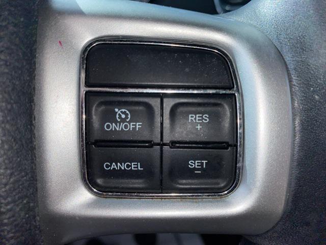 Photo of 2019 Granite Pearlcoat Dodge Grand Caravan