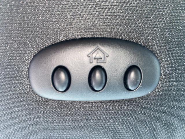 Photo of 2019 Granite Pearlcoat Dodge Grand Caravan