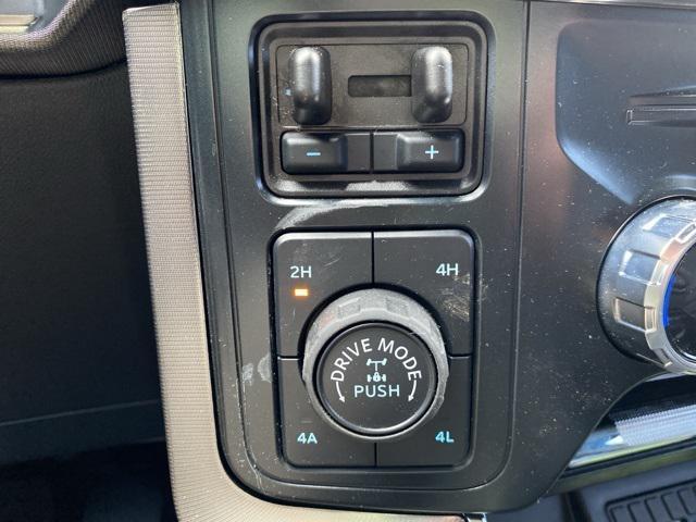 Photo of 2025 Black Metallic Ford F-150