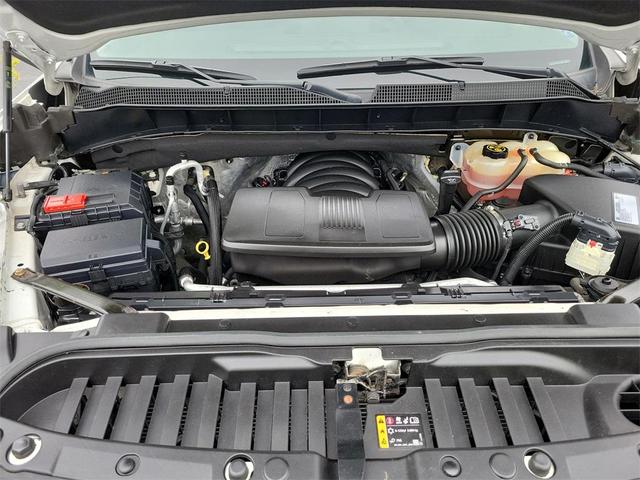 Photo of 2019 Summit White Chevrolet Silverado 1500