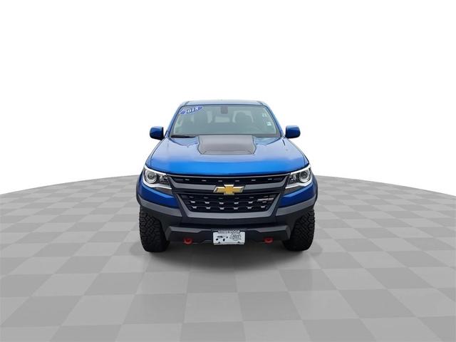 Photo of 2018 Kinetic Blue Metallic Chevrolet Colorado