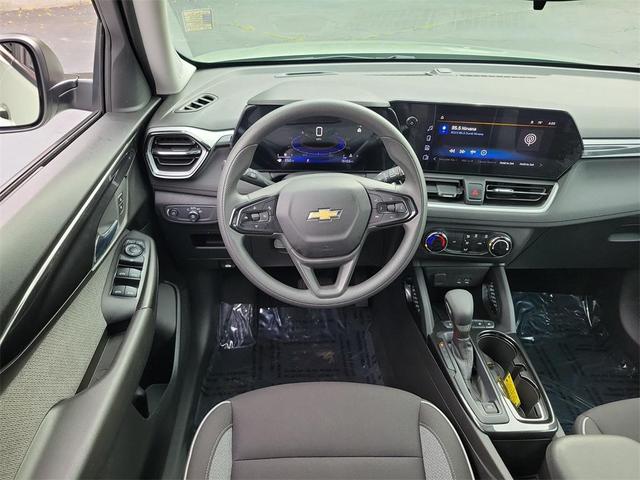 Photo of 2025 Cacti Green Chevrolet Trailblazer