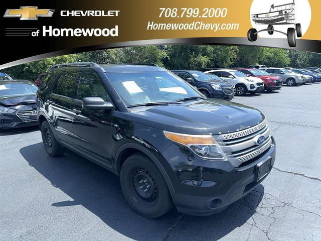Photo of 2014 Tuxedo Black Metallic Ford Explorer