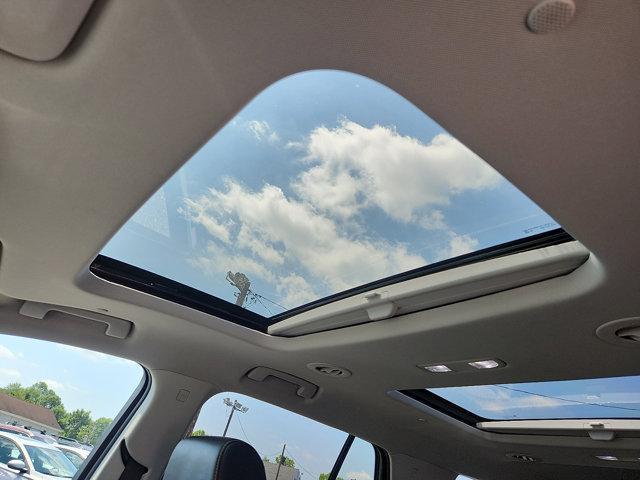 Photo of 2020 Mosaic Black Metallic Chevrolet Traverse