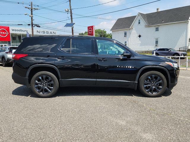 Photo of 2020 Mosaic Black Metallic Chevrolet Traverse