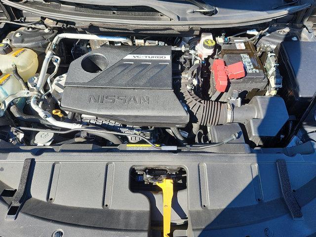 Photo of 2022 Super Black Nissan Rogue