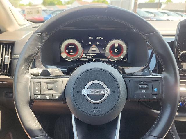 Photo of 2022 Super Black Nissan Pathfinder