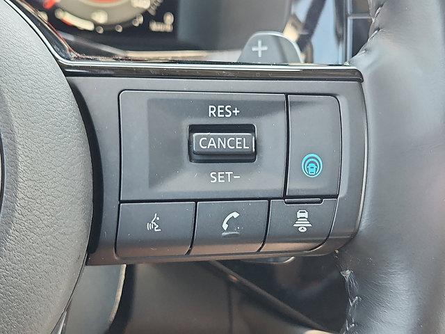 Photo of 2022 Super Black Nissan Pathfinder