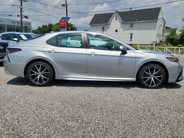 Photo of 2021 Celestial Silver Metallic Toyota Camry