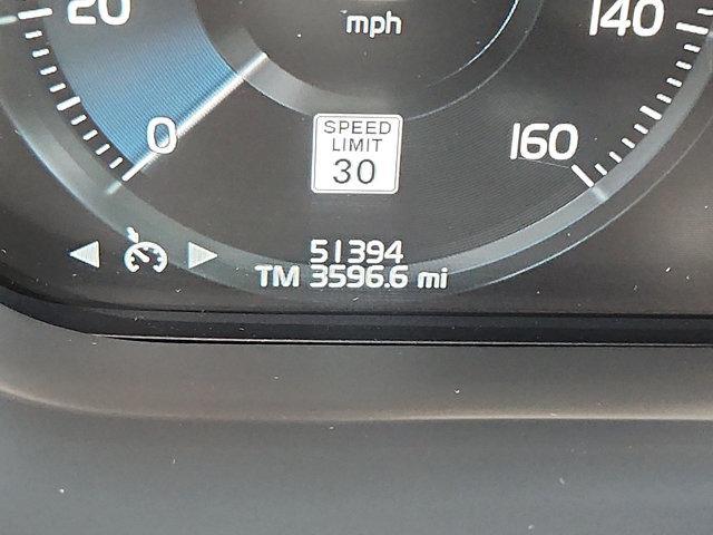 Photo of 2020 White Volvo XC60