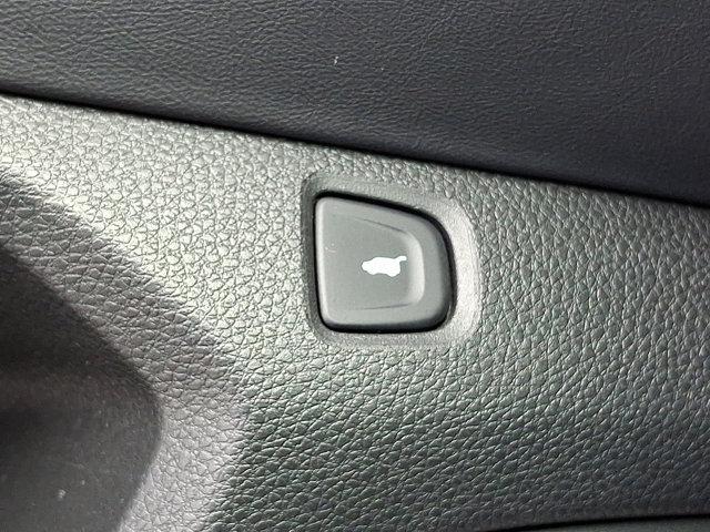 Photo of 2020 Platinum White Pearl Acura RDX