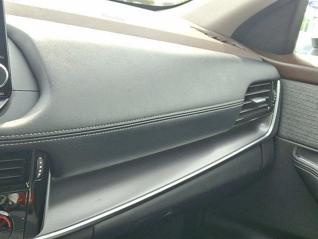 Photo of 2021 Brilliant Silver Metallic Nissan Rogue