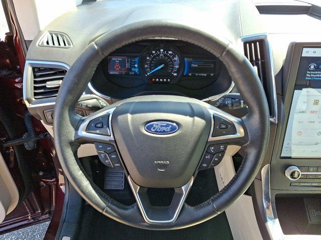 Photo of 2021 Burgundy Velvet Metallic Tinted Clearcoat Ford Edge
