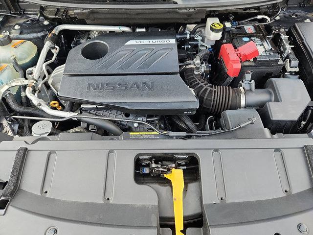 Photo of 2022 Super Black Nissan Rogue