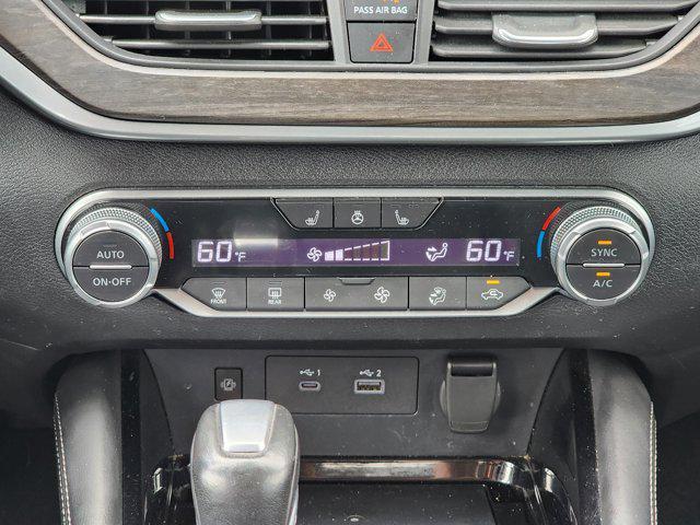 Photo of 2023 Brilliant Silver Metallic Nissan Altima